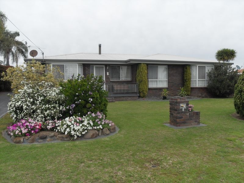 8 Howard Street, Warwick QLD 4370