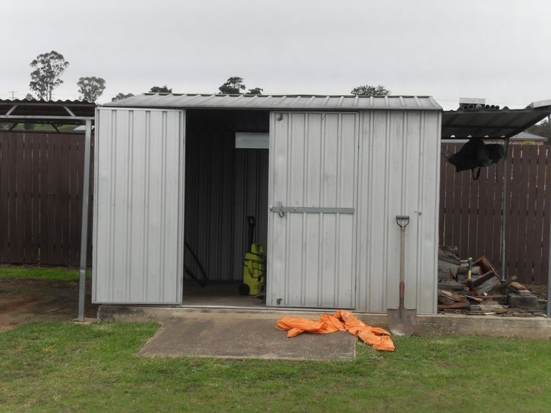 8 Howard Street, Warwick QLD 4370