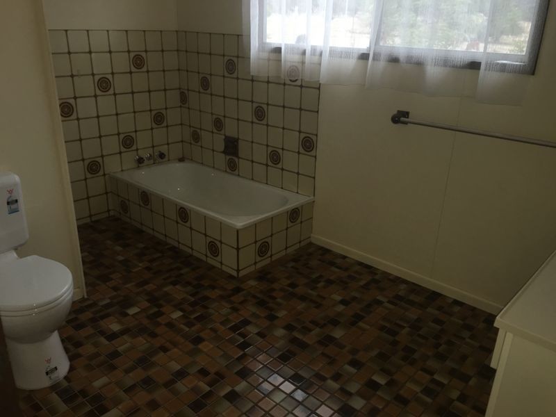 911 Rockland Road, Warwick QLD 4370