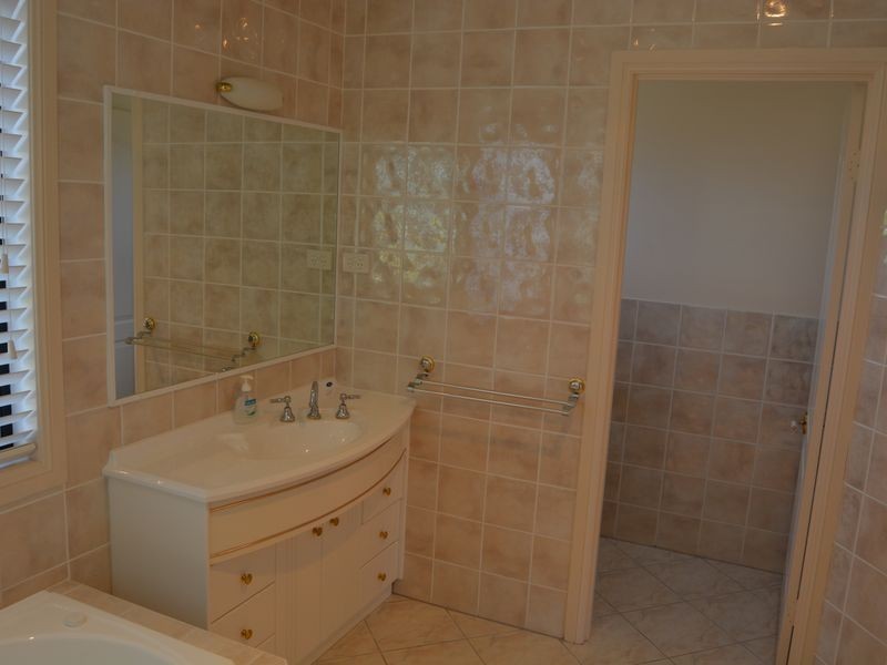 7 Rebecca Court, Warwick QLD 4370