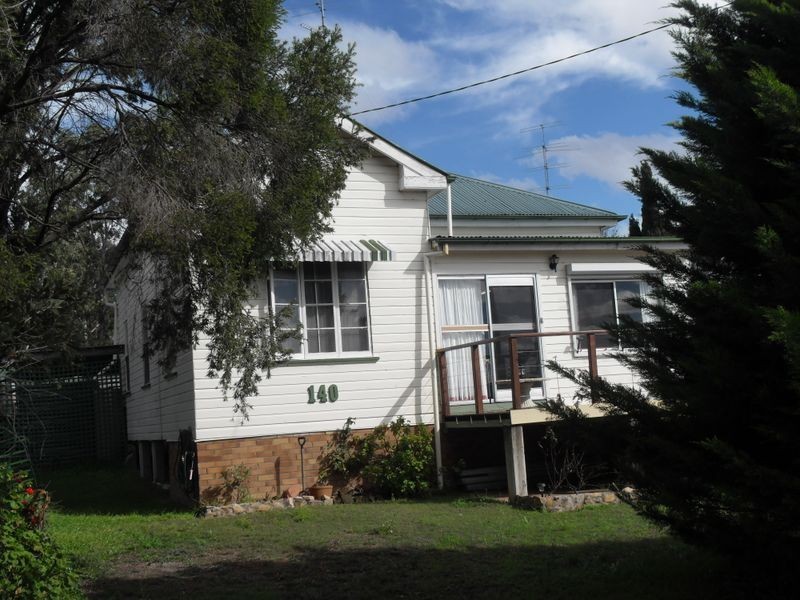 140 Pratten Street, Warwick QLD 4370