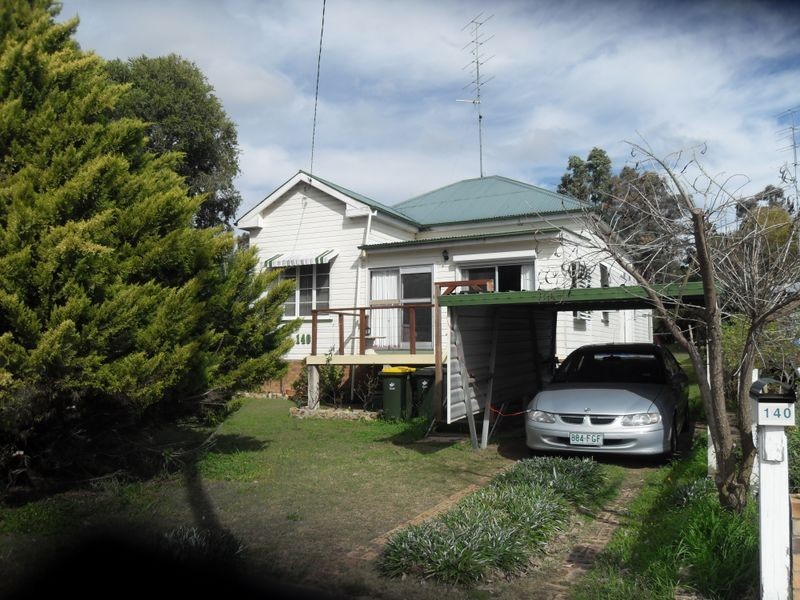 140 Pratten Street, Warwick QLD 4370