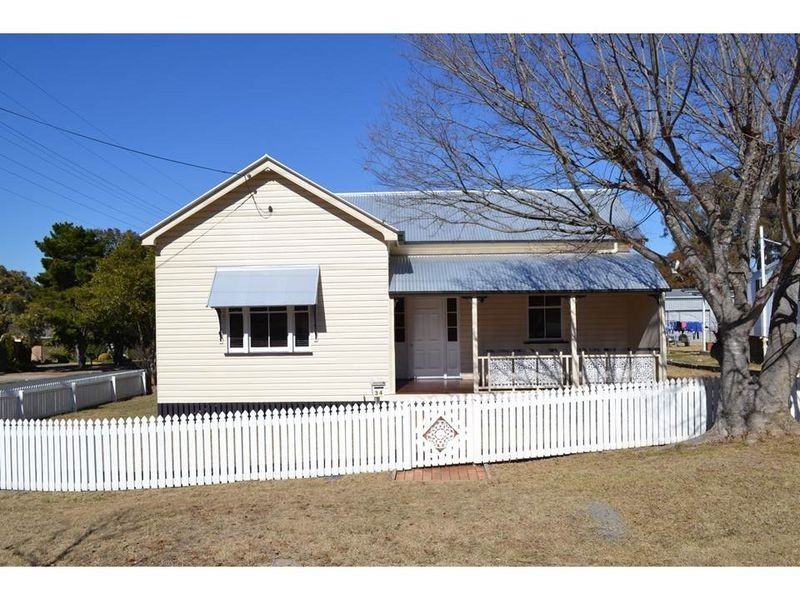 34 Glen Road, Warwick QLD 4370