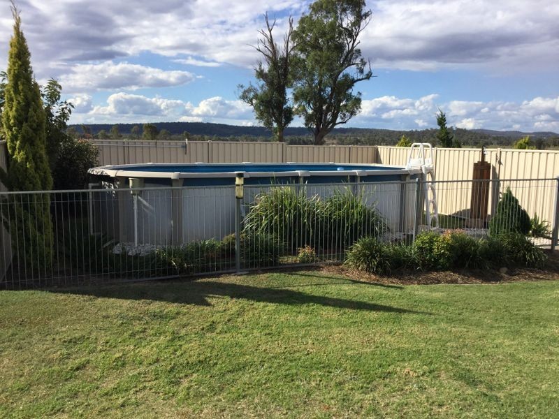 5 Condavale Drive, Warwick QLD 4370