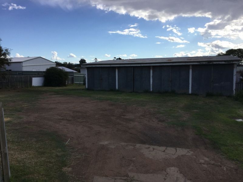 5 Wallace Street,, Warwick QLD 4370