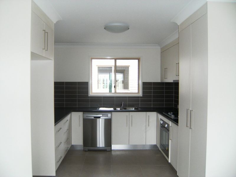 1/44 Himyar Drive,, Warwick QLD 4370