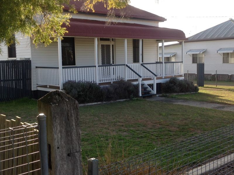 7 George Street, Warwick QLD 4370