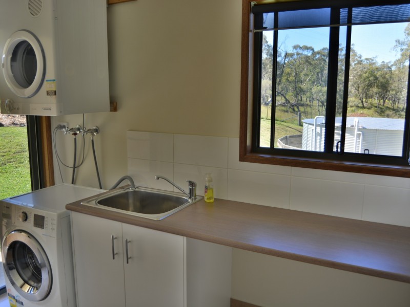 9 Holzwarts Road, Berat QLD 4362