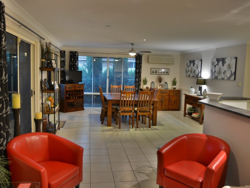 8 Willow Street, Warwick QLD 4370