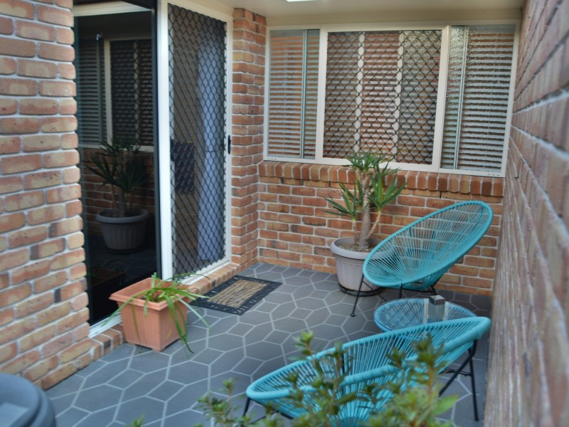 8 Willow Street, Warwick QLD 4370