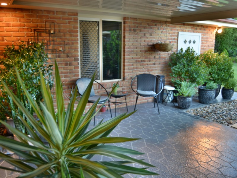 8 Willow Street, Warwick QLD 4370