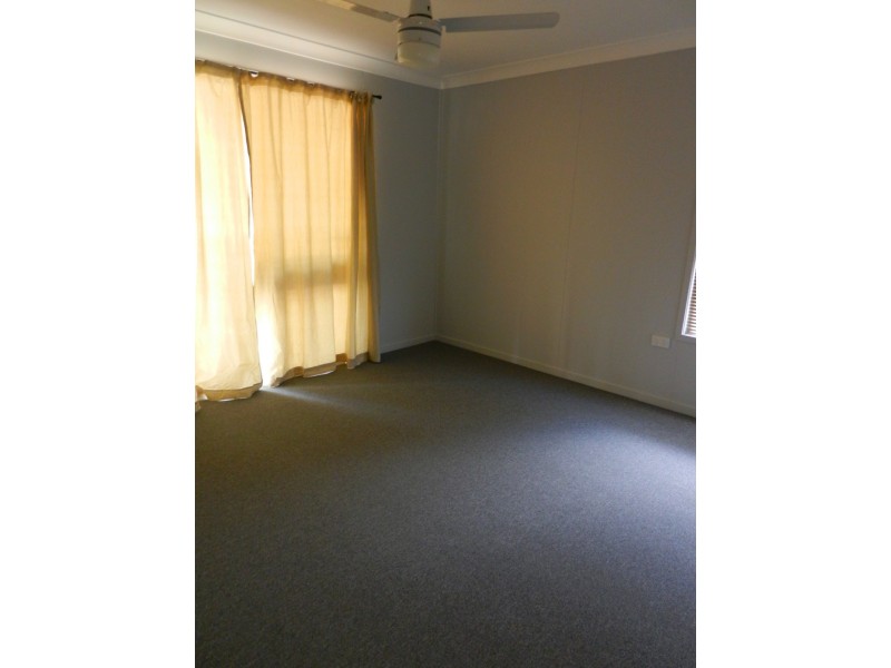 35 Evans Crescent, Warwick QLD 4370