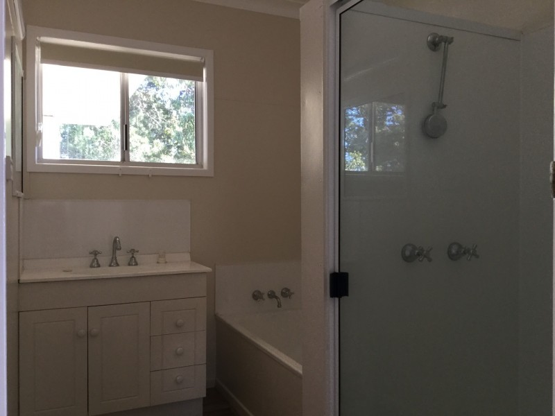 69 Locke Street, Warwick QLD 4370