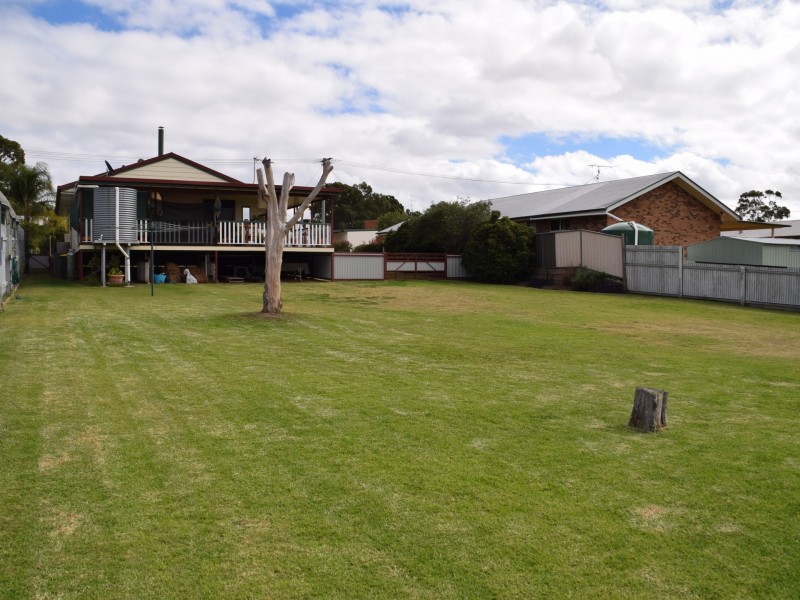 26 Ross Street, Warwick QLD 4370
