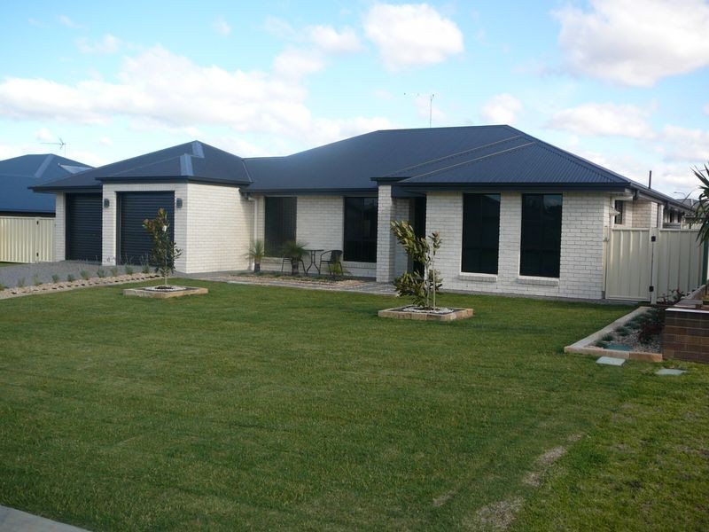 11 Himyar Drive, Warwick QLD 4370