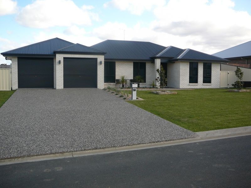 11 Himyar Drive, Warwick QLD 4370