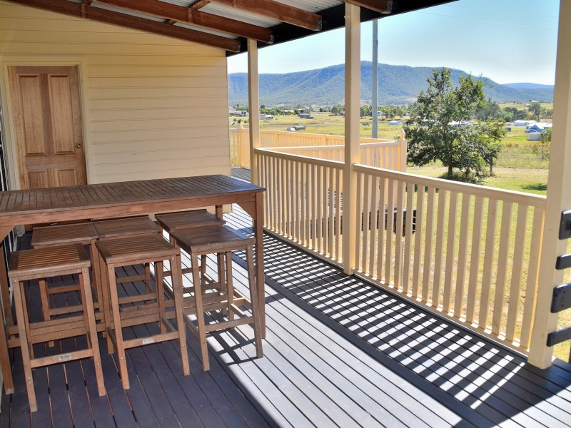 150 Wienholt Street, Maryvale QLD 4370