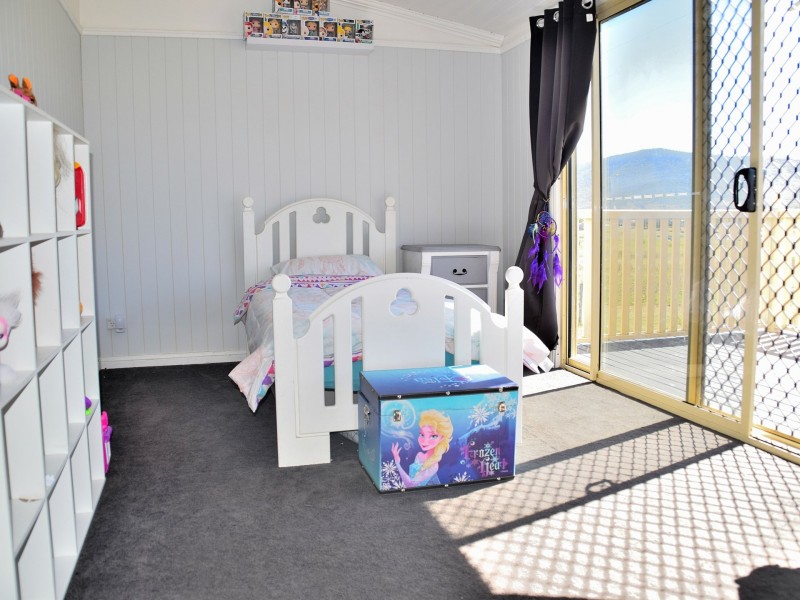 150 Wienholt Street, Maryvale QLD 4370