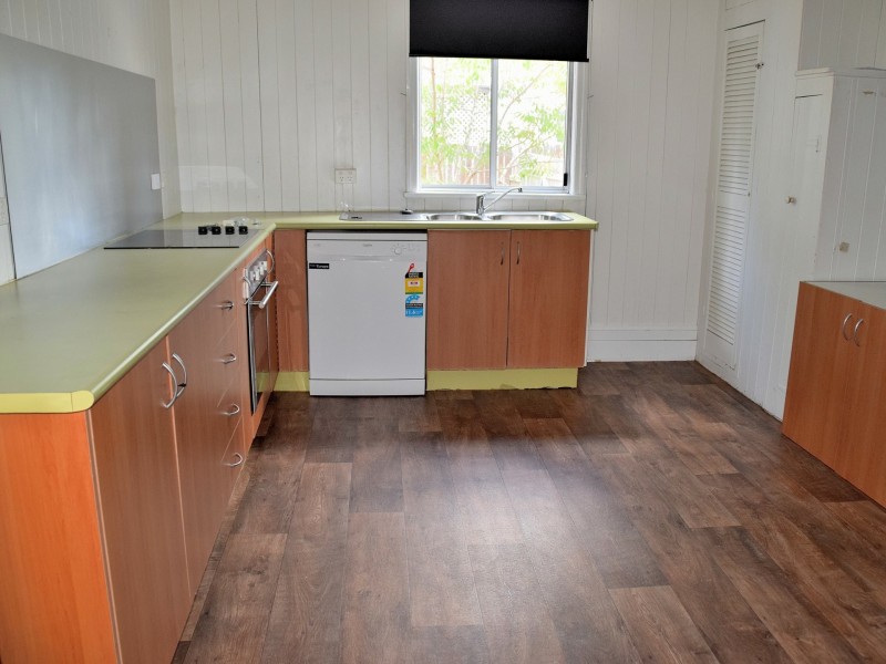 22 Lyons Street, Warwick QLD 4370