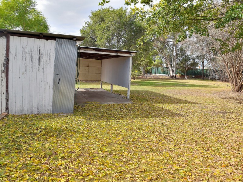 22 Lyons Street, Warwick QLD 4370