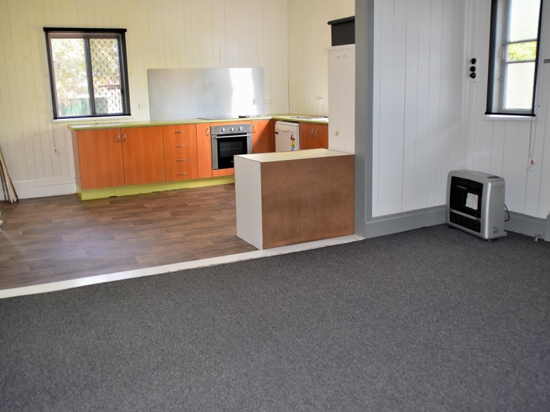 22 Lyons Street, Warwick QLD 4370