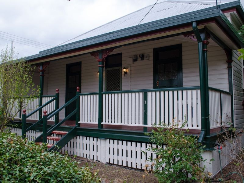 59 Locke Street, Warwick QLD 4370