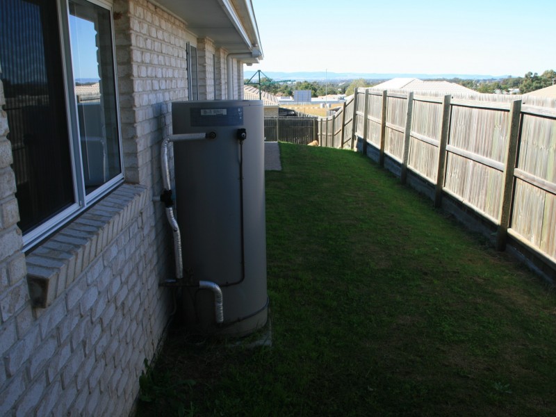 36 Capital Drive, Warwick QLD 4370