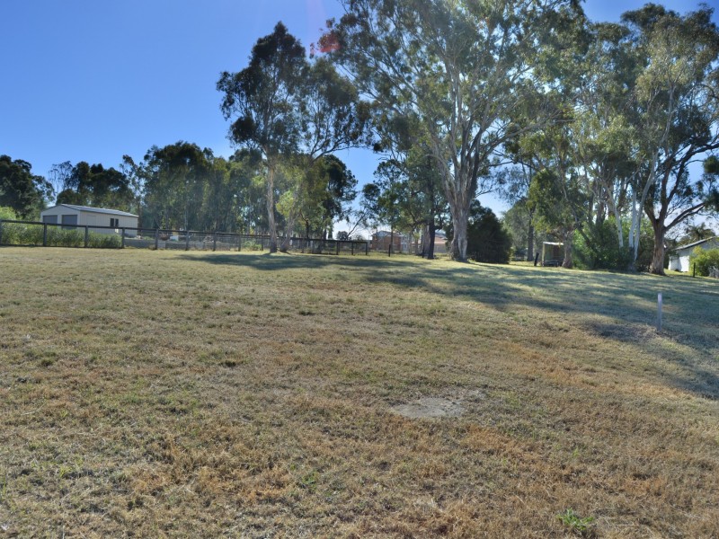 10 Walker Street, Warwick QLD 4370