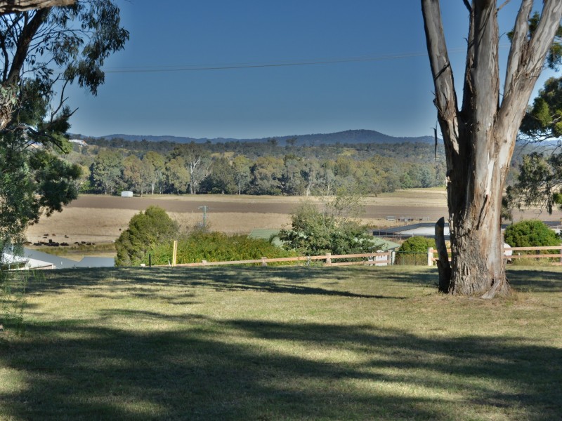 10 Walker Street, Warwick QLD 4370