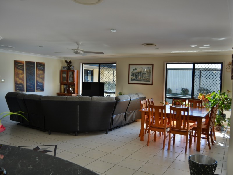 7 Tea-Tree Rise, Warwick QLD 4370