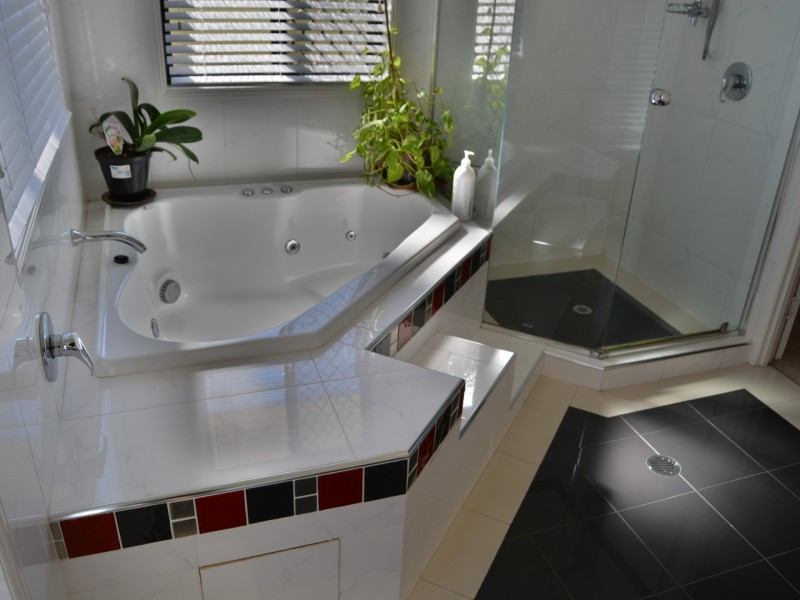 7 Tea-Tree Rise, Warwick QLD 4370