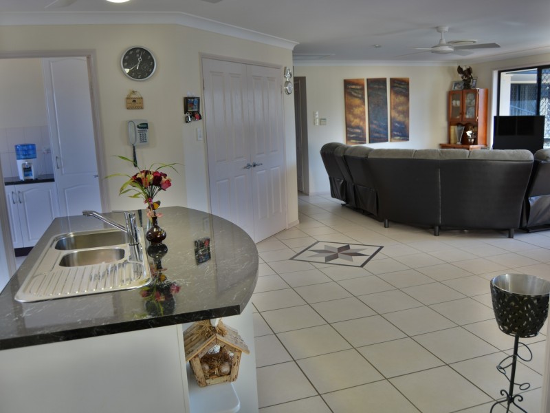 7 Tea-Tree Rise, Warwick QLD 4370