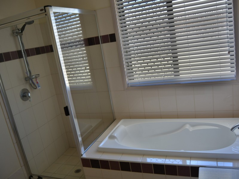 7 Tea-Tree Rise, Warwick QLD 4370