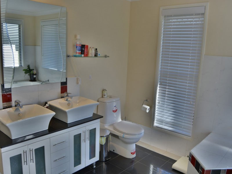 7 Tea-Tree Rise, Warwick QLD 4370