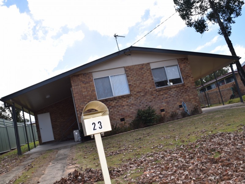 23 Gilbert Crescent, Warwick QLD 4370