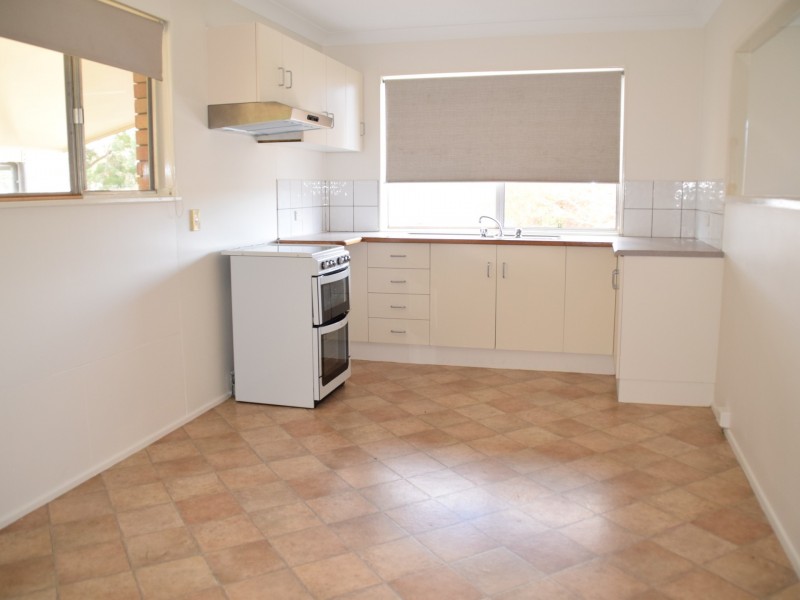 23 Gilbert Crescent, Warwick QLD 4370
