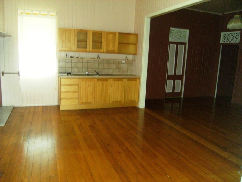 210 Wood Street, Warwick QLD 4370