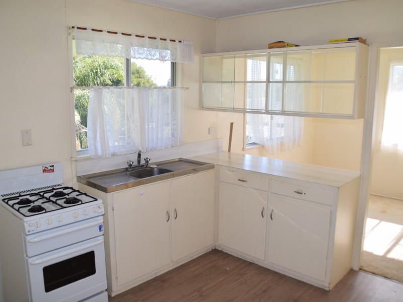 6 Pine Street, Killarney QLD 4373