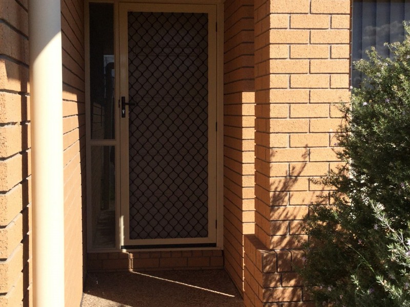 1 Rose Bud Court, Warwick QLD 4370