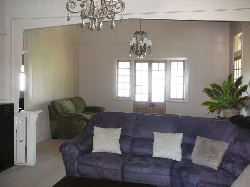 83 Guy Street, Warwick QLD 4370