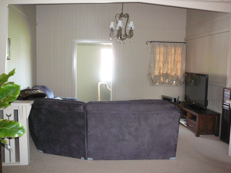 83 Guy Street, Warwick QLD 4370