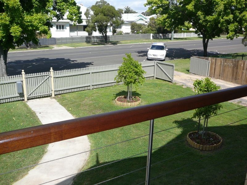 83 Guy Street, Warwick QLD 4370