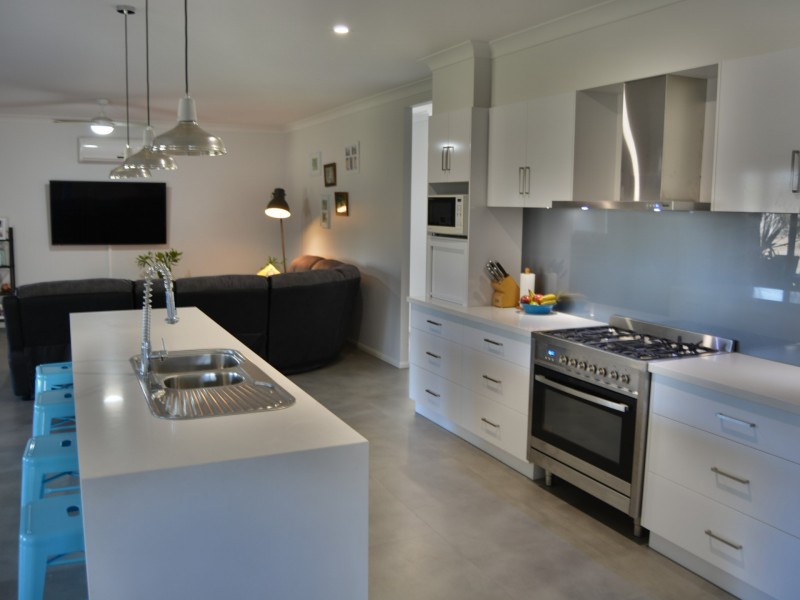 17 Huston Street, Warwick QLD 4370