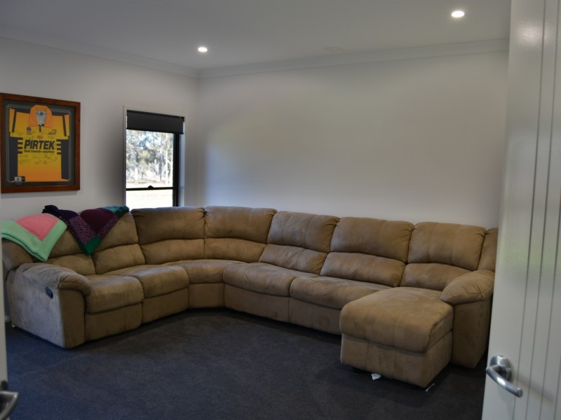 17 Huston Street, Warwick QLD 4370