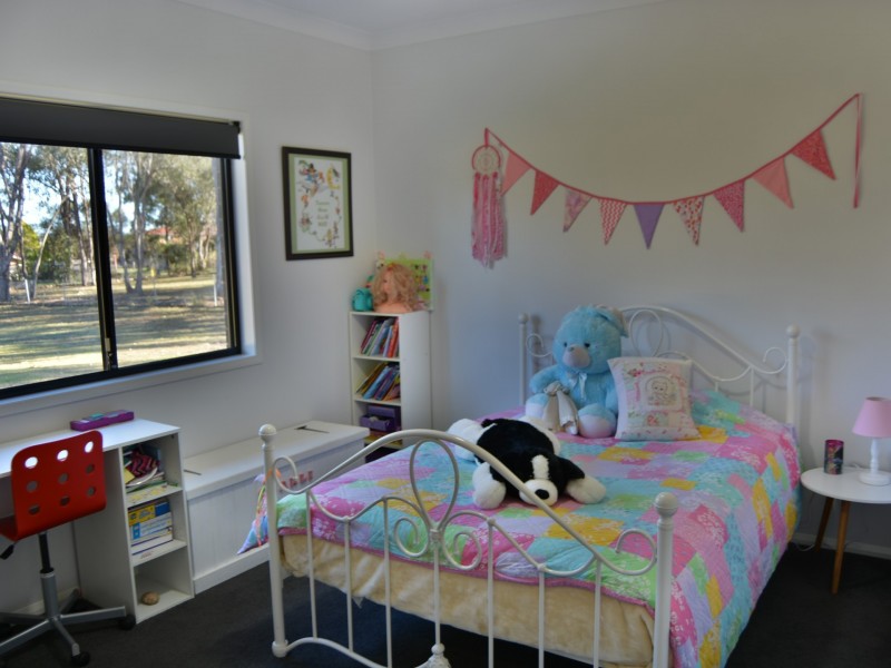 17 Huston Street, Warwick QLD 4370