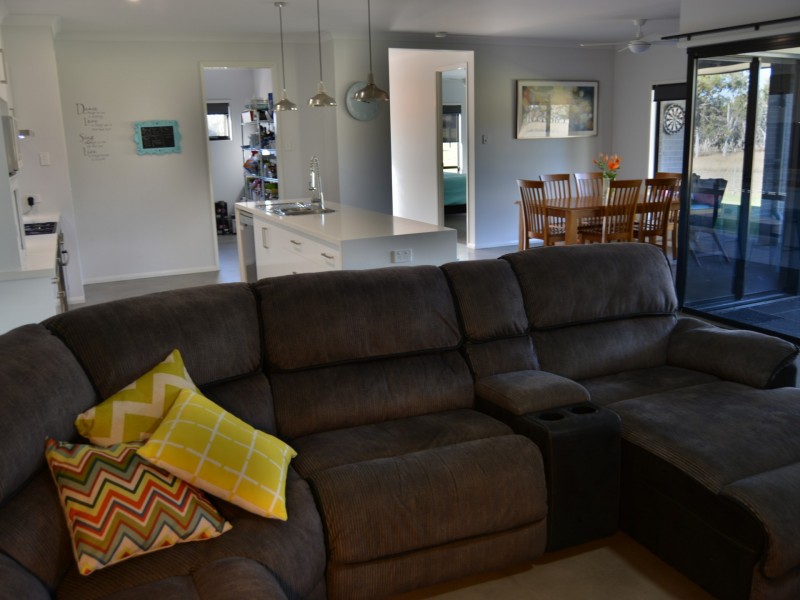 17 Huston Street, Warwick QLD 4370