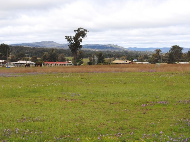 L 11 Bracker Rd, Warwick QLD 4370