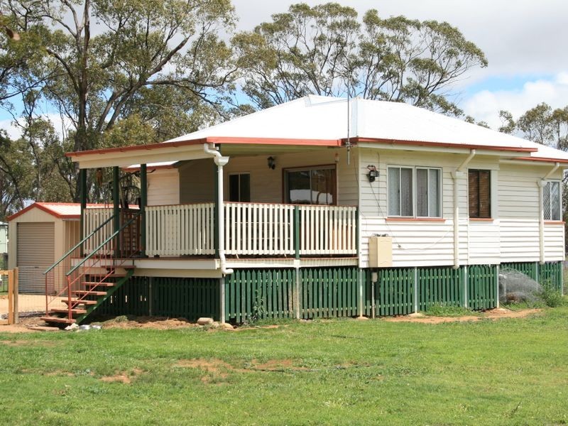 15 Allora Street, Allora QLD 4362