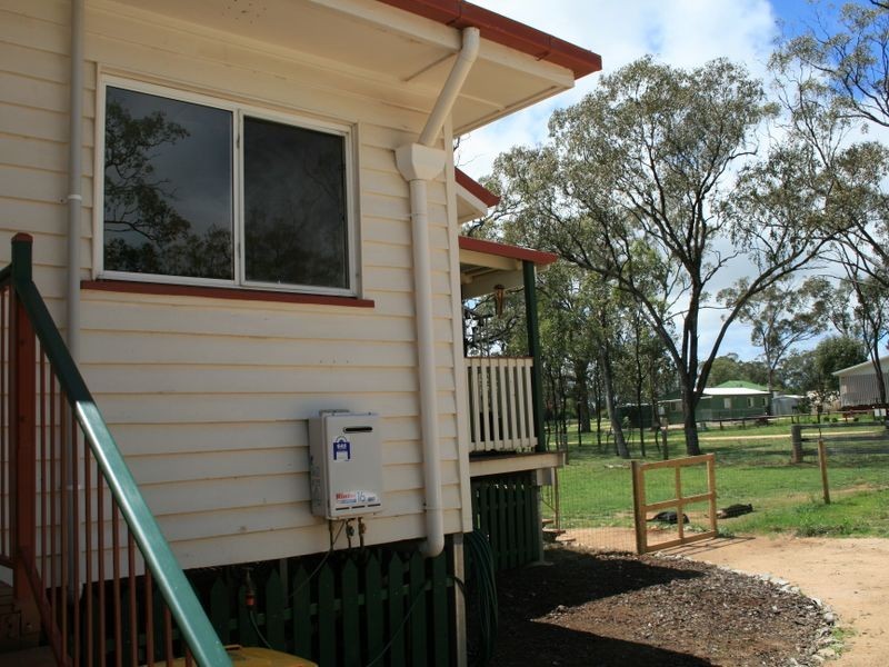 15 Allora Street, Allora QLD 4362