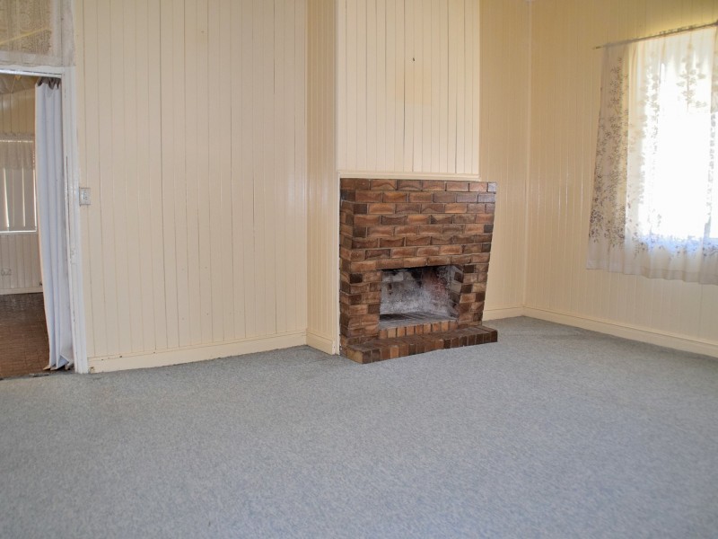 88 Albion Street, Warwick QLD 4370